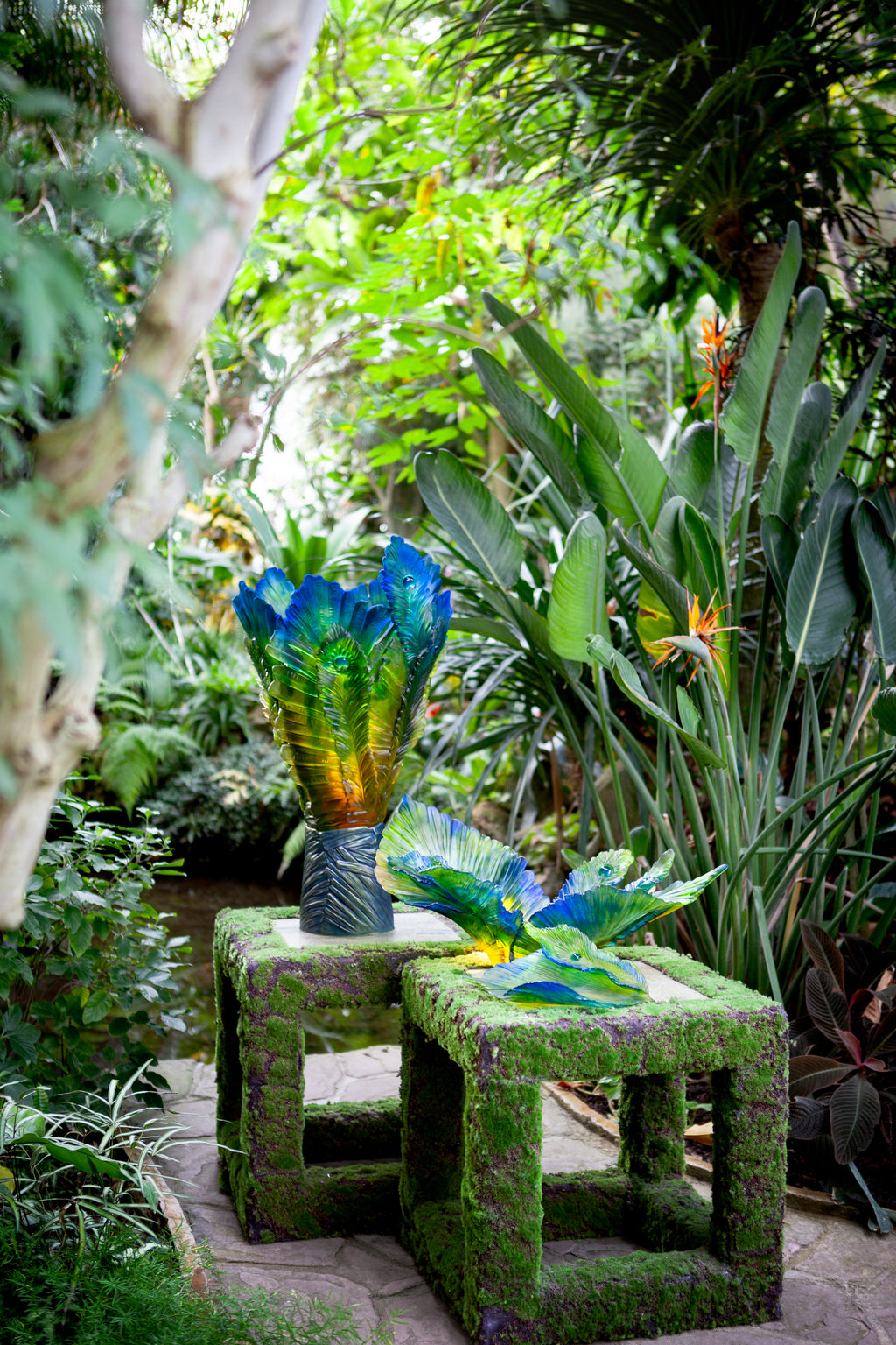 Magnum Vase - Fleur de Paon Exotique